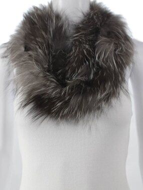Linda Richards Luxury Womens Fox Fur Infinity Scarf Gray